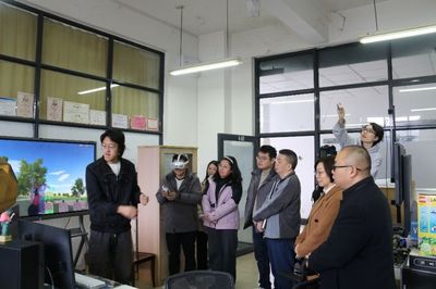 产教融合赋能科普创新，校馆协同共筑产学研新生态——以重庆企业软件开发为例